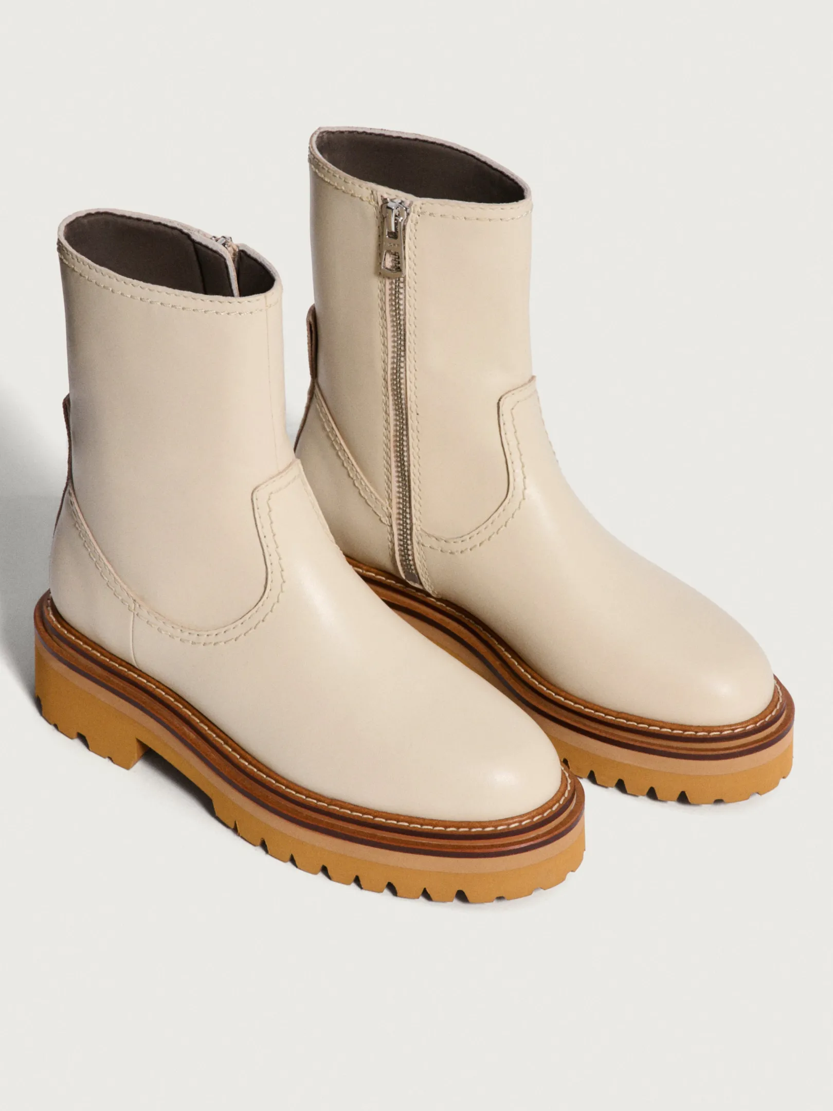 office_off_white_ledersti_2.webp Clearance HOFF OFFICE OFF WHITE LEDERSTIEFEL