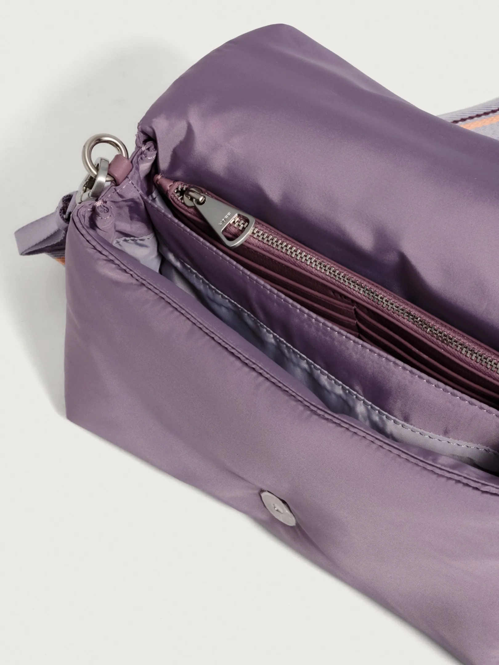 schultertasche_everest_ny_3-1.webp Online HOFF SCHULTERTASCHE EVEREST NYLON LILA